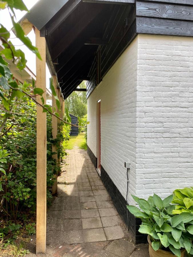 Tiny House De Oude Berg Vila Bergen Exterior foto